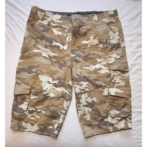 camo cargo shorts 34